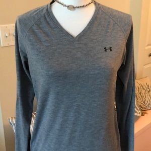 UNDER ARMOUR Gray Running Shirt